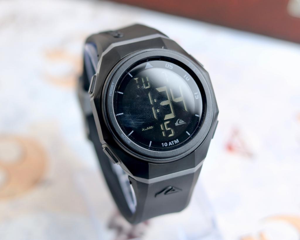 JAM TANGAN JAKARTA JAM TANGAN PRIA QUIKSILVER RUBBER MESIN DIGITAL YU/QSDIG-00070