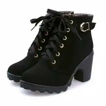 sepatu high heels boots