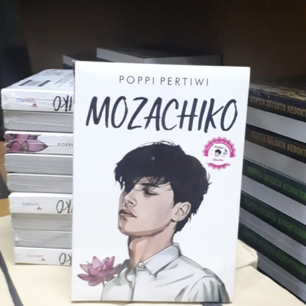 Novel Mozachiko Poppi Pertiwi Membeli Jualan Online Buku Remaja Dengan Harga Murah Lazada Indonesia