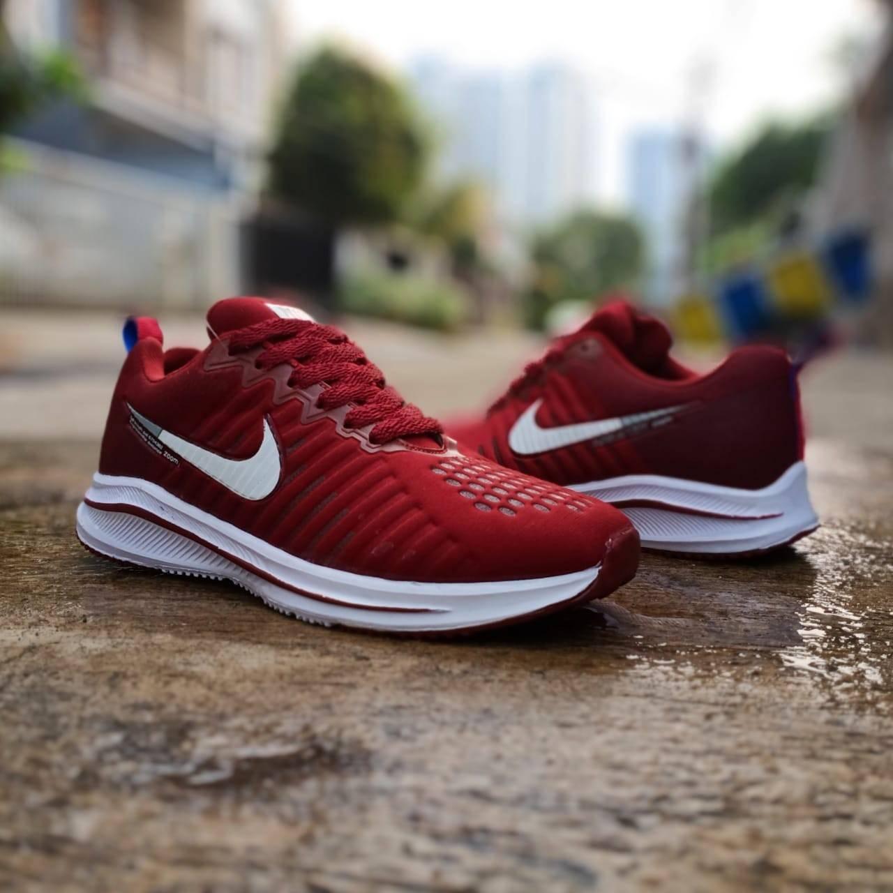 Sepatu Pria Terlaris New Edition Nike177 Flyknite Zoom Original VIETNAM(bisa bayar di tempat)