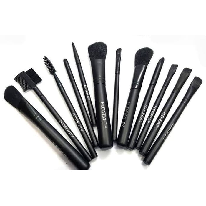 Free ONGKIR! Bisa COD!! MAKEUP BRUSH / KUAS MAKEUP HUDA BEAUTY ISI 12 JENIS BRUSH B2007 Sedia Juga Make up lengkap murah/Make up lengkap murah 1 set/Make up wardah lengkap/Make up remaja