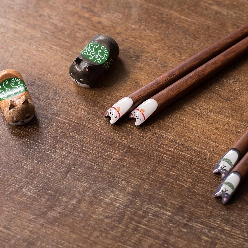 Goods Imported from Japan Cute Pet Household Solid Wood Chopsticks Shiba Inu Catmi Chopsticks Rest Breakfast Tableware Chopsticks er tong kuai