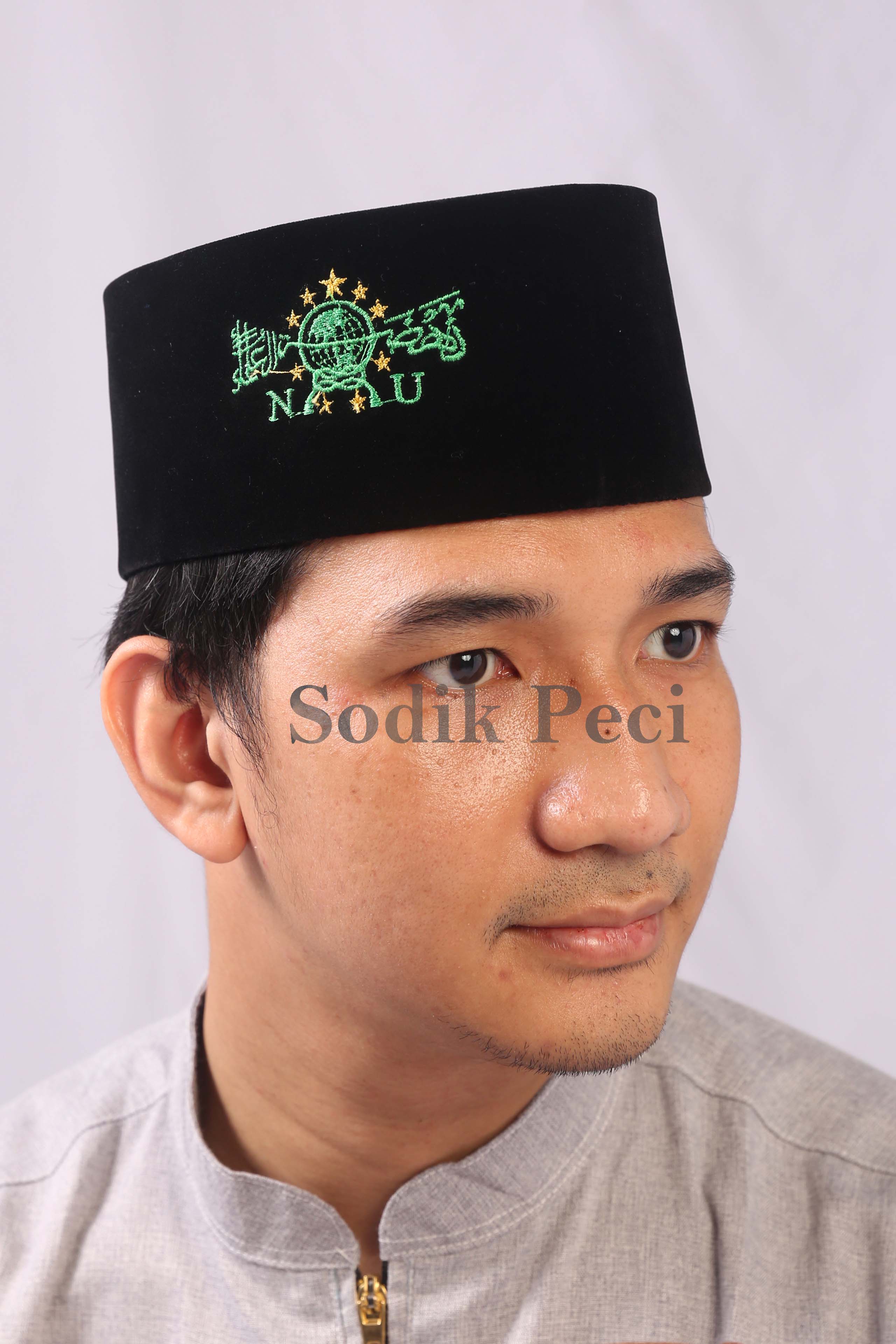 Peci Kopiah Songkok Nasional Bahan Beludru Logo Nu Hijau Tinggi 9 cm