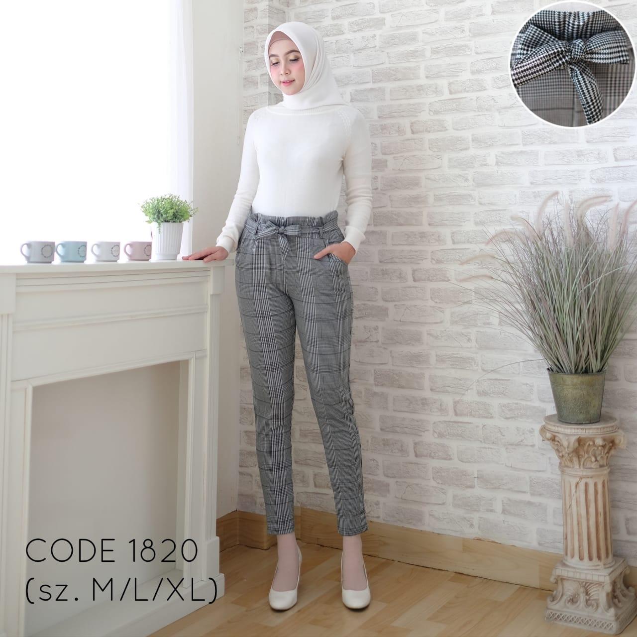 Celana Panjang Wanita/ Motive Kotak Bershka/ Celana Kerja Basic Trousers / Celana Kerja