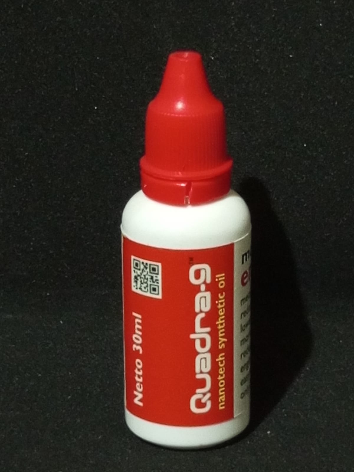 Oli Quadra-9 nano oil technology Memperbaiki, Merawat Mesin Mobil ...