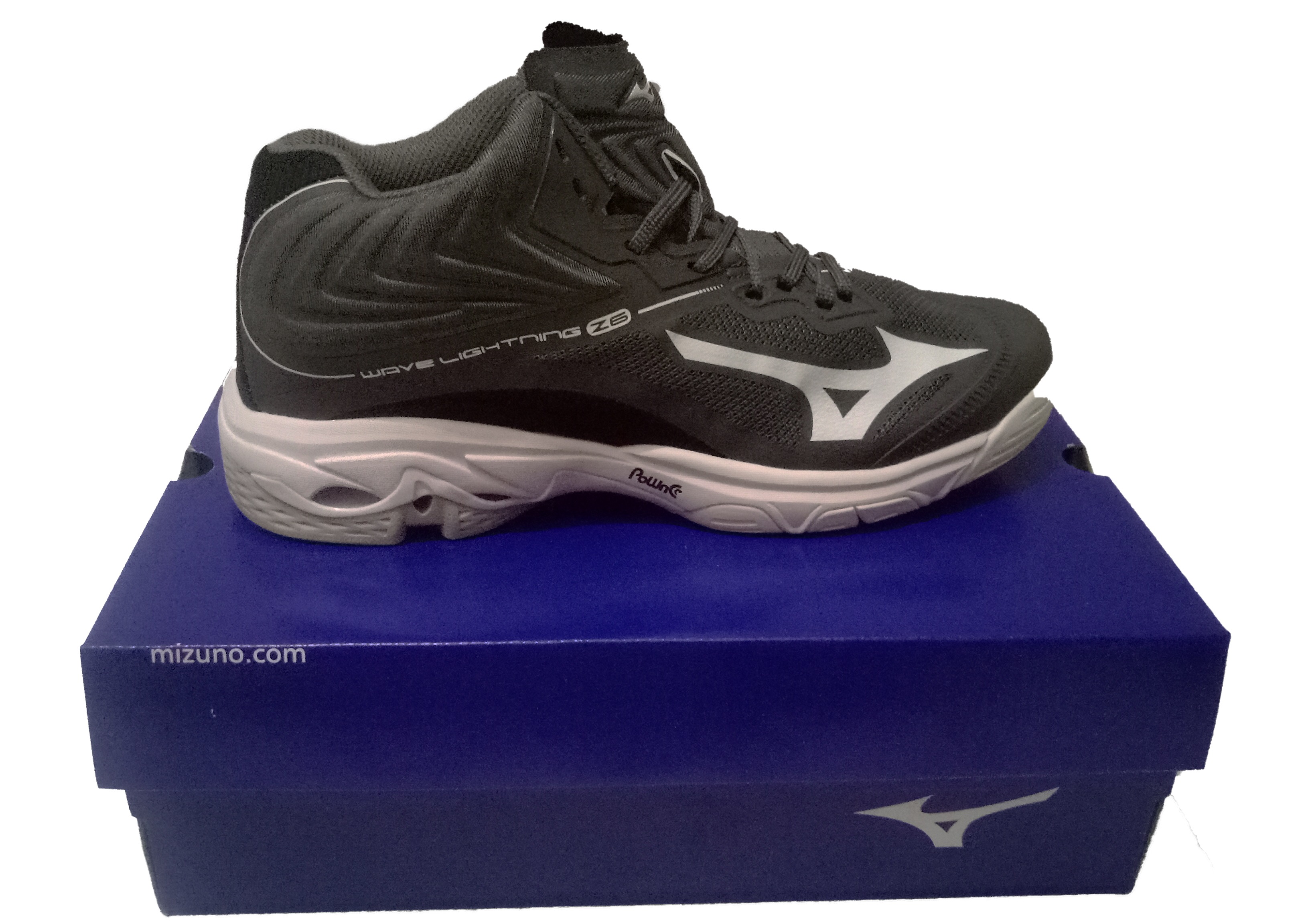 mizuno 2018 volleyball shoes