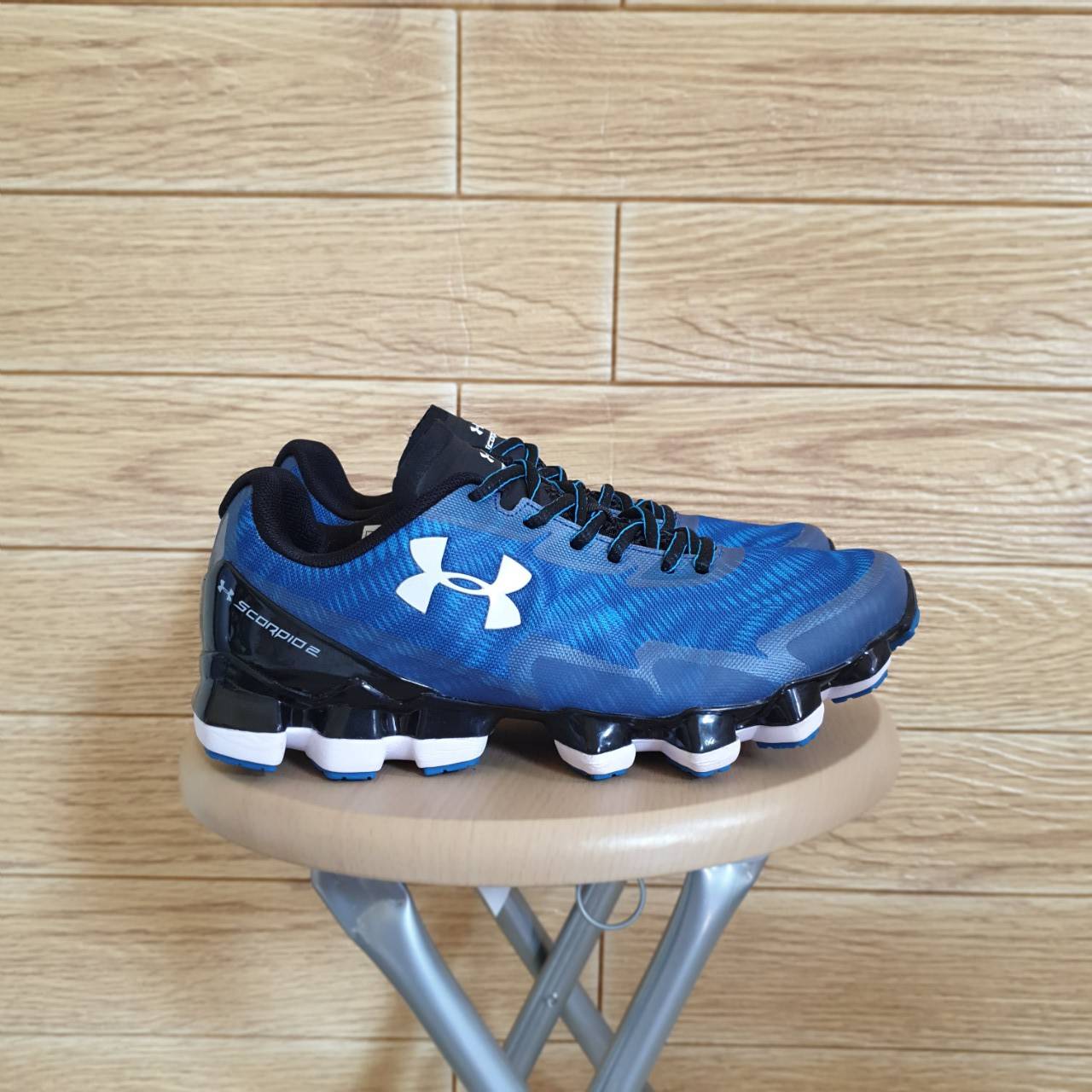 under armour scorpio 1