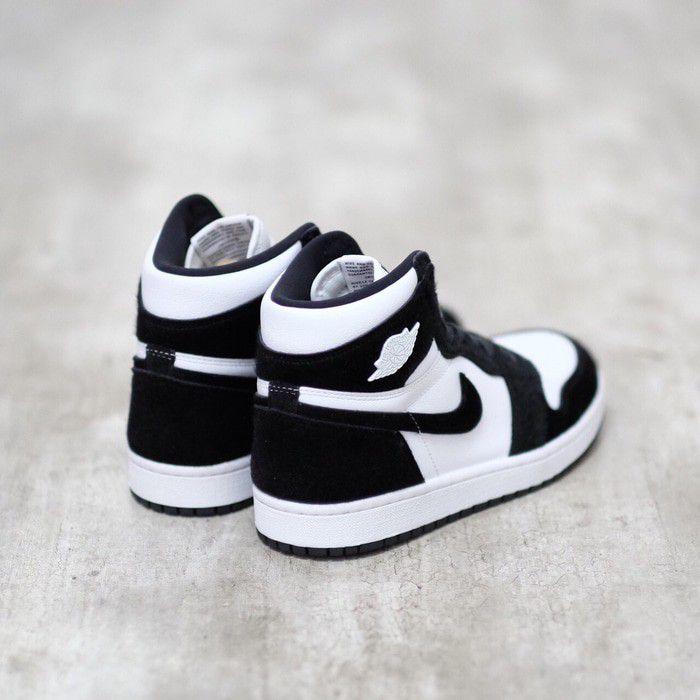 Air Jordan 1 High Panda 100% Authentic | Lazada Indonesia