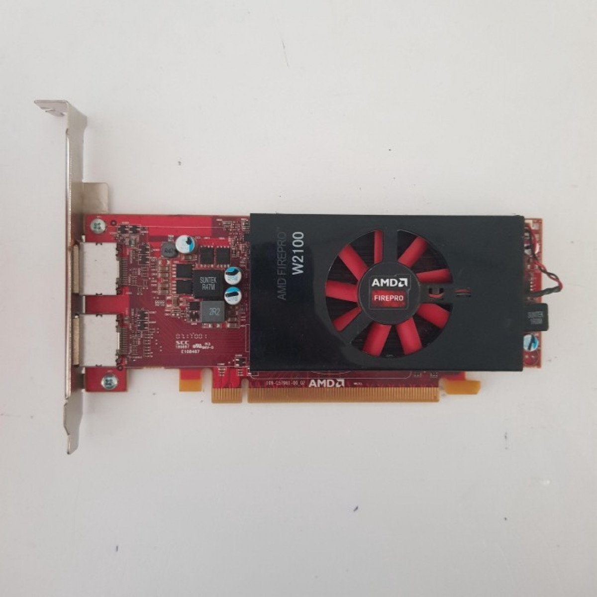 Tarjeta De Video 2gb Amd Firepro W2100 Ddr3 Pcie Displayport | Meses sin interés
