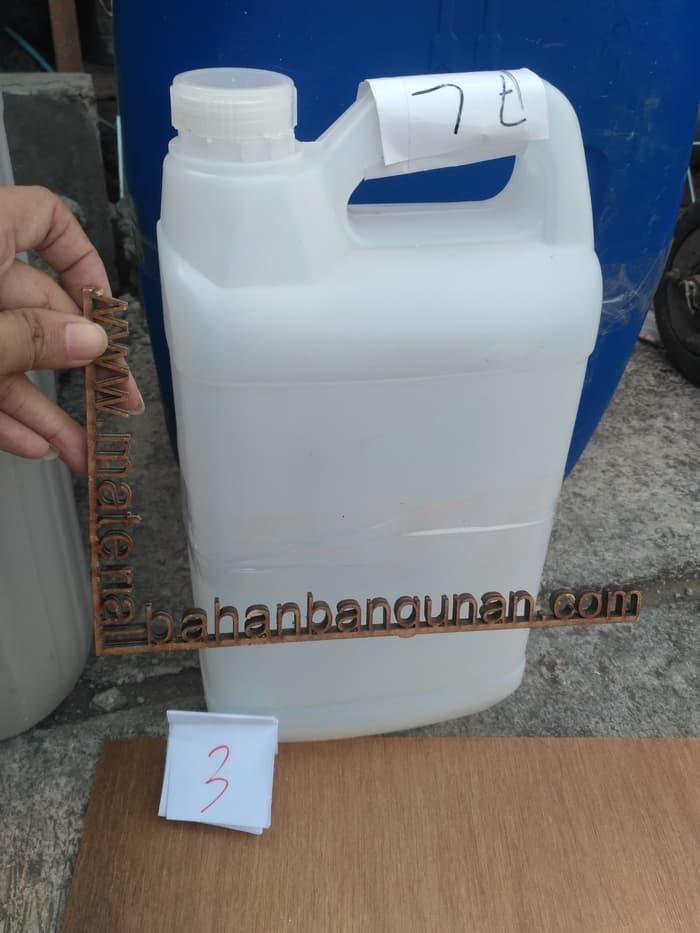 Jerigen 7 Liter Putih Derigen Alat Membawa Air Minyak Dirigen Jirigen Lazada Indonesia 8953