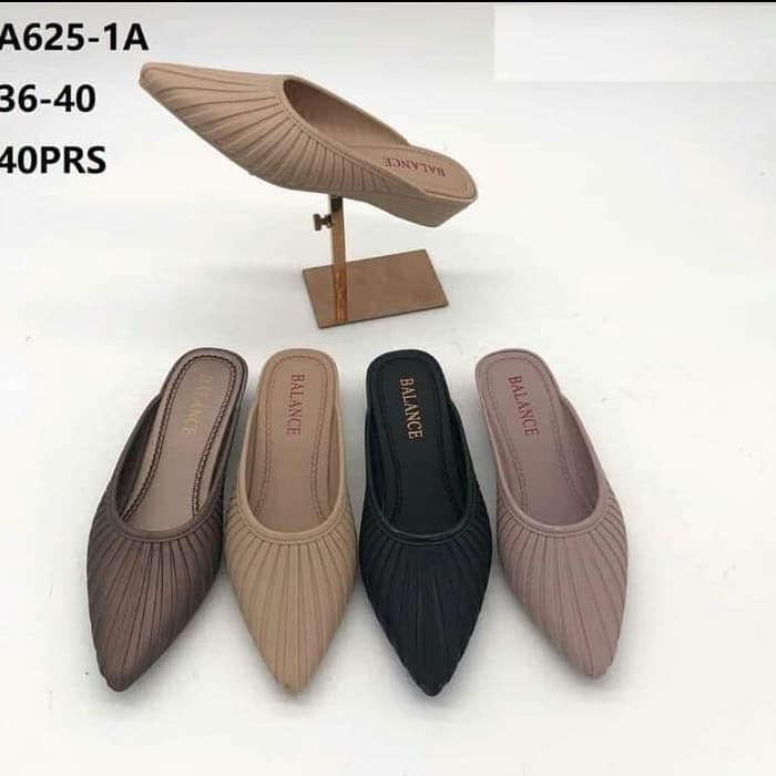 sepatu sandal balance