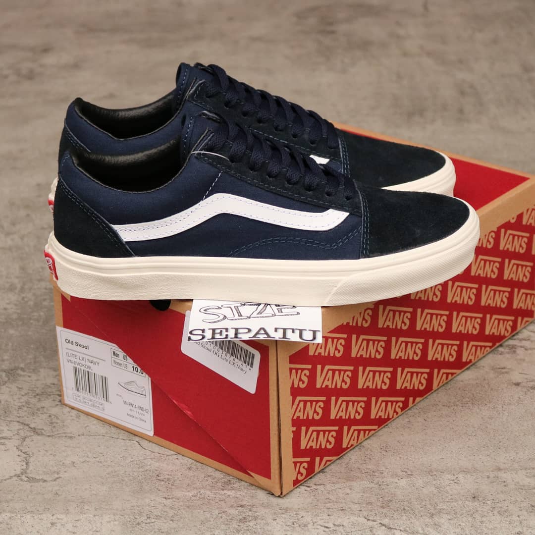 vans old skool navy red