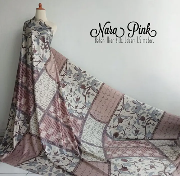 Kain Meteran Motif Bahan Pakaian Motif Nara Warna Pink Bahan Dior Silk Harga Per 1 Meter Lazada Indonesia