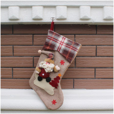 Classic Christmas Stocking Dekorasi Stocking Dekorasi Musiman Kidsgift Casing Kaos Kaki, Xmasdekorasi (Santa) Diou-Socks-0008-Intl