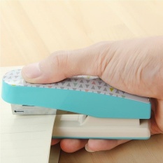 Kreatif Alat Tulis Deli Geometri Stapler Colorful Fashion Stapler Perlengkapan Kantor Sekolah Besar, Ukuran: 12*3.4 Cm, Pengiriman Warna Acak-Intl