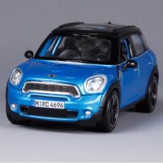 Diecast Burago 1/24 Mini Cooper Countryman