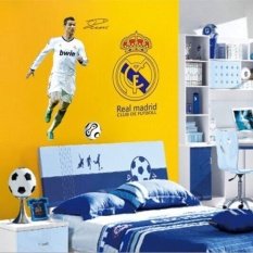Pengiriman Gratis World Cup Bermain Sepak Bola Poster Ronaldo Wall StickerFootball Decals Removable Parlor Kid Bedroom Home Decor DF9906-Intl