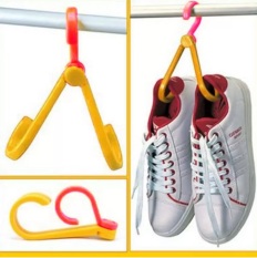 Gantungan Jemuran Sepatu dan Sandal / Hanger Kait Sepatu