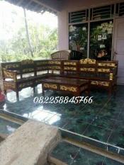 Gratis Ongkir Meja & Kursi Model Sudut Natural Gold Kayu Jati Jepara