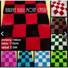 Karpet bulu rasfur motif catur
