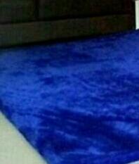 Karpet Bulu Tebal 4 Cm 2 M X 1.5 M