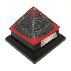 Kerajinan Jogja Central Kerajinan Miniatur Candi Borobudur Limas L10 - Merah