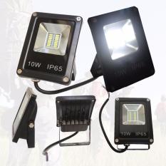 Lampu Tembak 10 watt Cahaya Putih 6500K Sinar Cahaya Sangat Terang Lampu Sorot 14 SMD LED 220V Hemat Energi Serta Aman Dalam Penggunaan