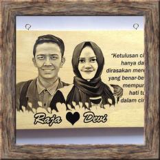 Lukisan Kayu (BAYAR DITEMPAT/COD) Custom Foto Dan Tulisan Kado Hadiah Ulang Tahun Dan Wisuda Unik Keren 10x15 cm (HITAM PUTIH)