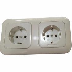 Panasonic Stop Kontak Grounding Ganda NON-CP