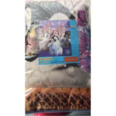 Selimut Halus Bonita motif Penguin