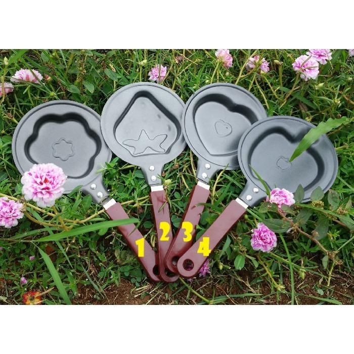 Teflon Mini Karakter Unik Lucu Frying Pan - Cetakan Teflon