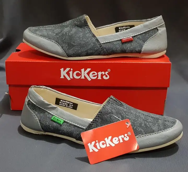 sepatu slip on kickers