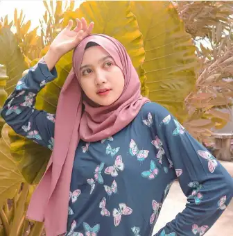 Jilbab Hijab Pashmina Sabyan Diamond Italiano Stretch Kerudung Pasmina Polos New Wanita Hijab Lazada Indonesia