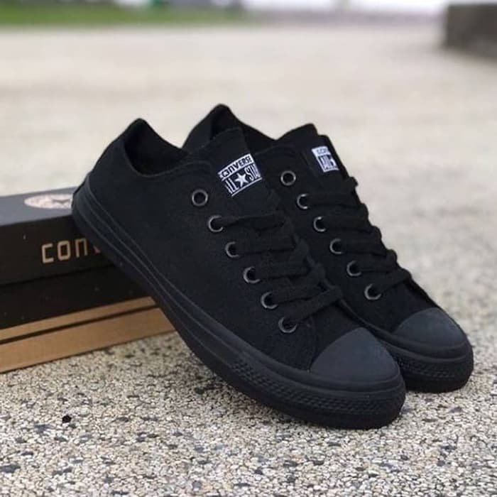 Sneaker Sepatu Terbaru Pria Dan Wanita Hitam Polos Lazada Indonesia
