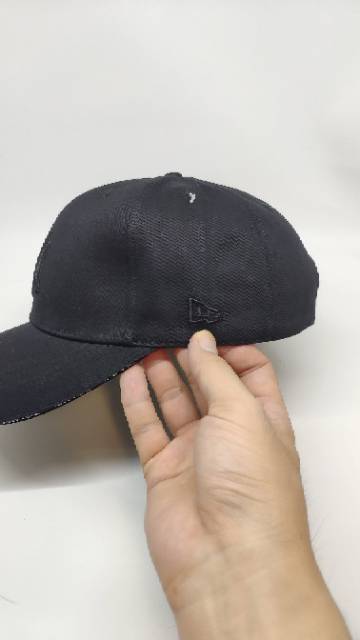 Topi NY Pria Wanita Baseball Gold Black 
