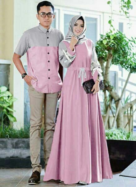 OnTrend COUPLE KARISMA BAHAN BALOTELLY FULL. KEMEJA FIT L GAMIS Cewek LD 102 PJ 135 Cowok LD 100 DEPAN SLETING
