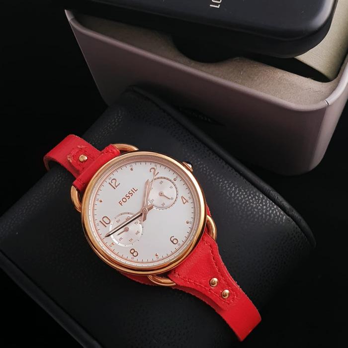 Jam Tangan Wanita Merk Fossil Tailor Type 0031 Leather Free Yes