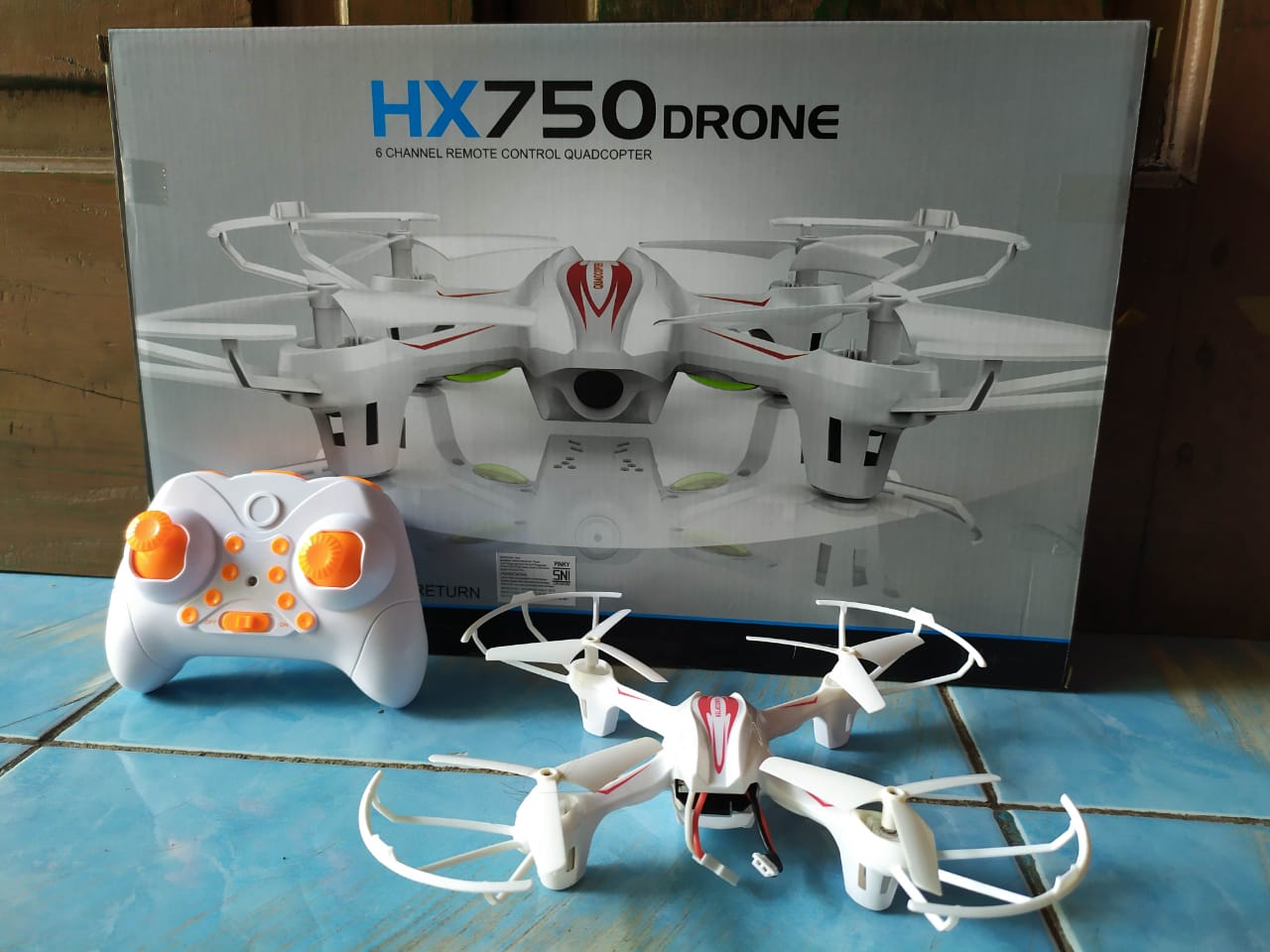 spesifikasi mini drone hx 750