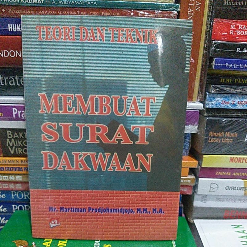 Buku Membuat Surat Dakwaan(teori Dan Teknik) By Mr.Martiman | Lazada ...