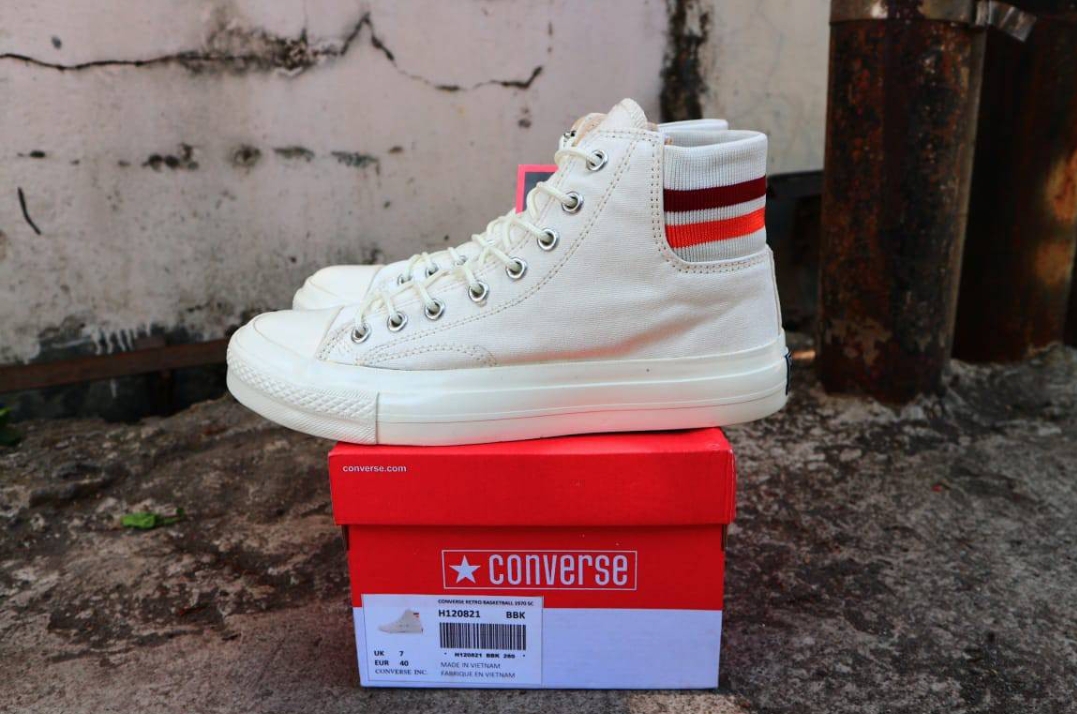 converse low top basketball shoes