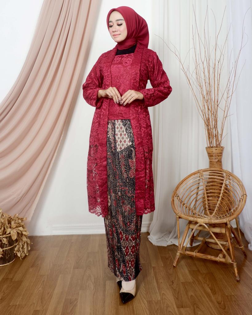 Kebaya Tunik Kutu Baru Model Terbaru 2022/Kebaya Kutu Baru Lengan ...