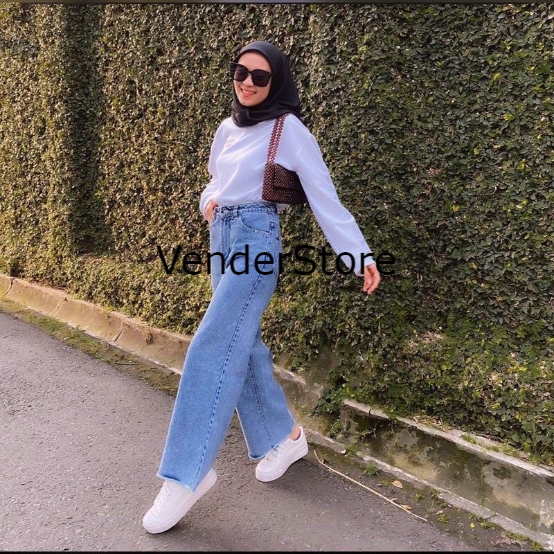 Haqiqatan ham yashirin kamera kuryeri