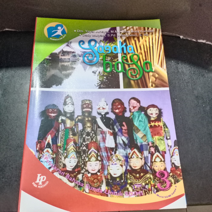 Kunci Jawaban Buku Paket Bahasa Sunda Kelas 3  Get Kunci Jawaban Buku
