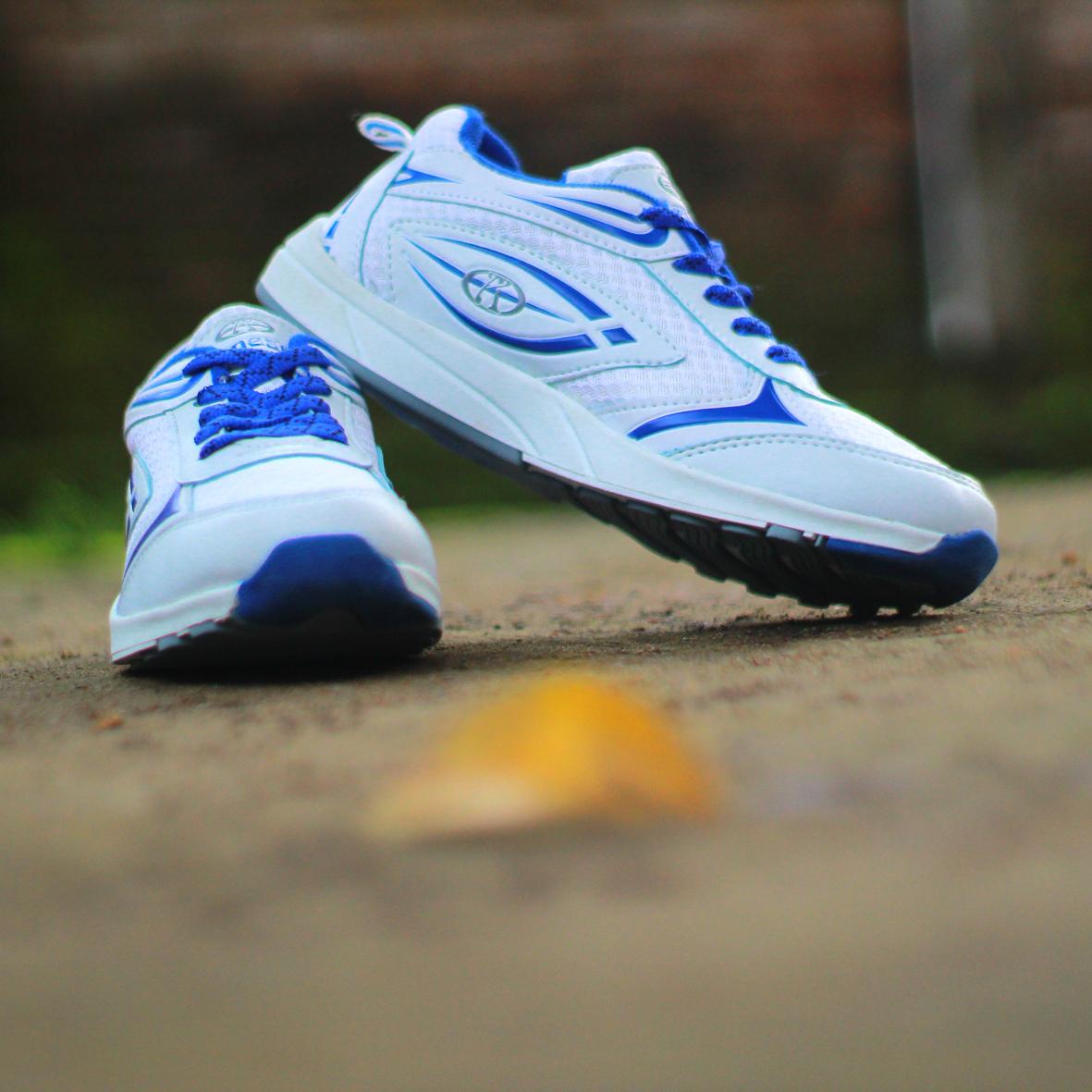 SEPATU OLAHRGA VOLLY / SEPATU SPORT PRIA TERBARU ARNES PUTIH BIRU
