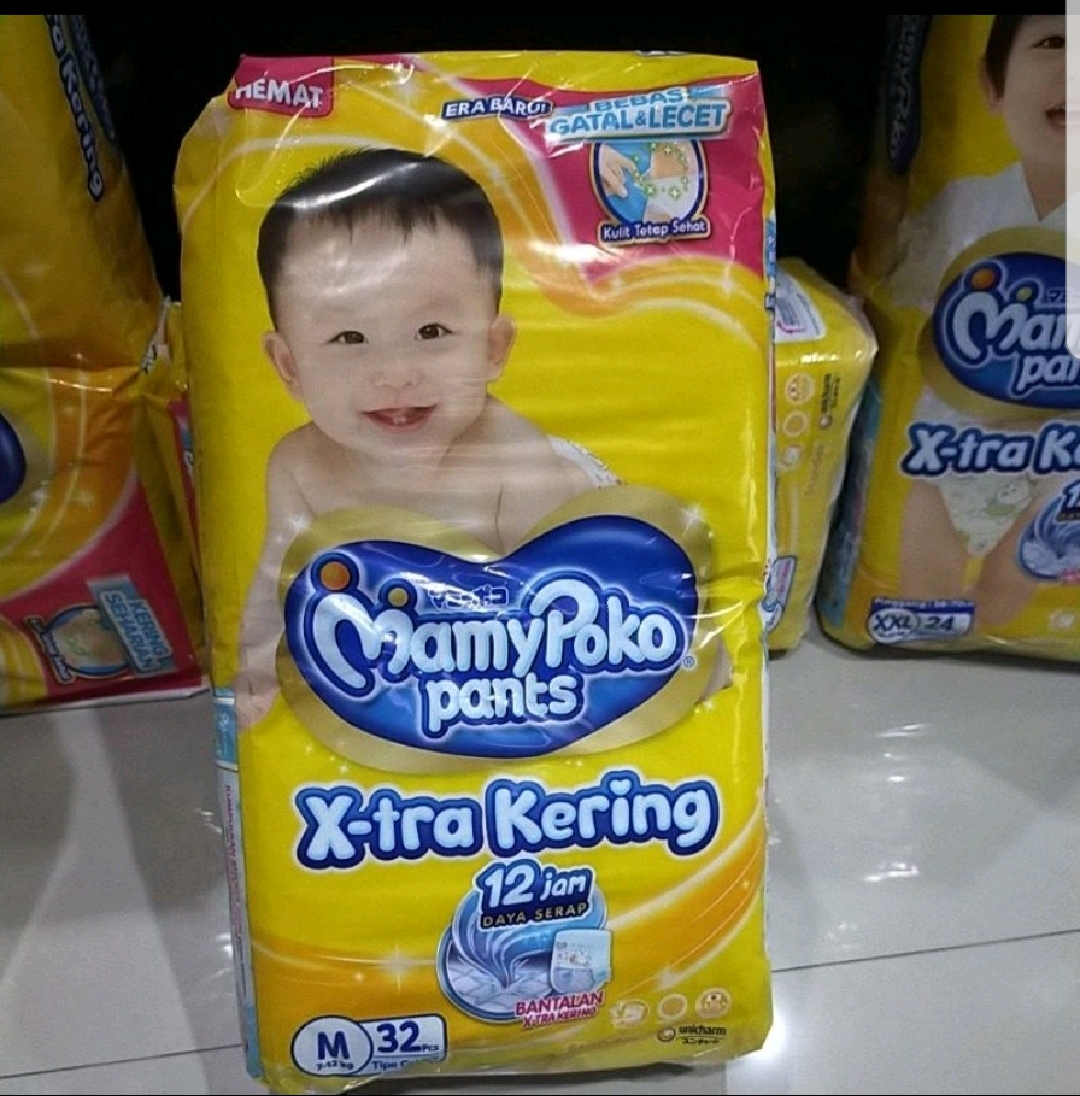 Mamy poko pants standar exrta kering M32 Pampers mamy poko promo murah