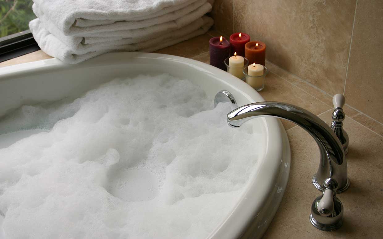 BISA COD - Bubble Bath ( Bath Foam, Busa Mandi ) LULU DE LULAA | Lazada  Indonesia