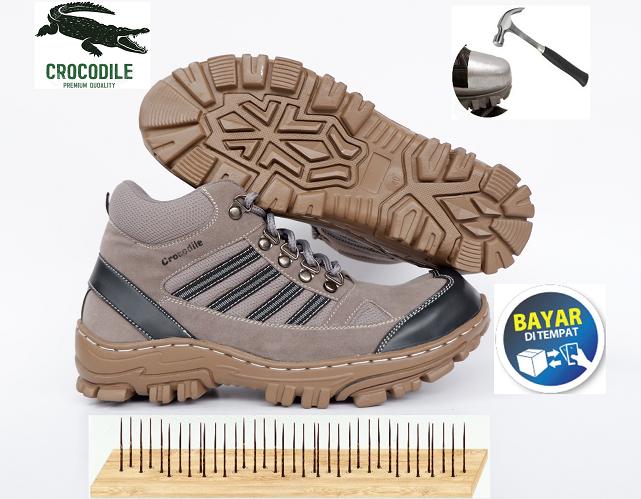 Sepatu Safety Ujung Besi Sepatu Boots Casual Proyek Kerja Lapangan Works Boots Crocodile Baru - Bisa Bayar di Tempat