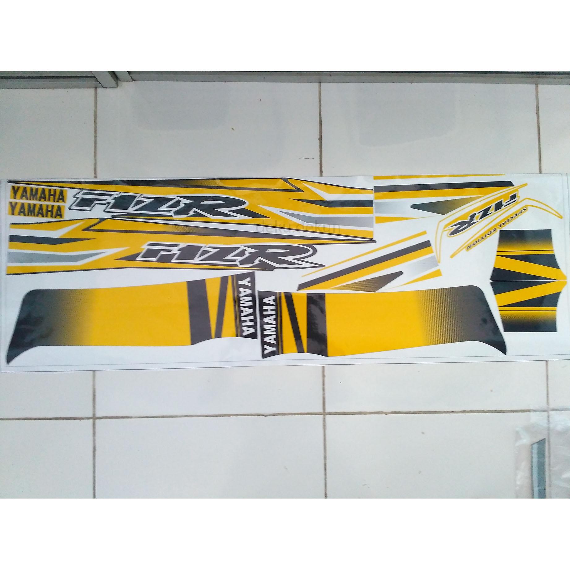 Striping Sticker F1zr Variasi Kuning Hitam Bisa Cod Pakai Alamat Kota Lazada Indonesia