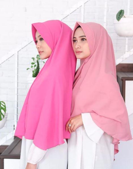 Jilbab / Hijab KHIMAR AIRA PINGUIN PET - Kerudung Simple Syari Instan Wolfis Jumbo bergo big - Kerudung Murah Berkualitas Syari - Jilbab Terlaris