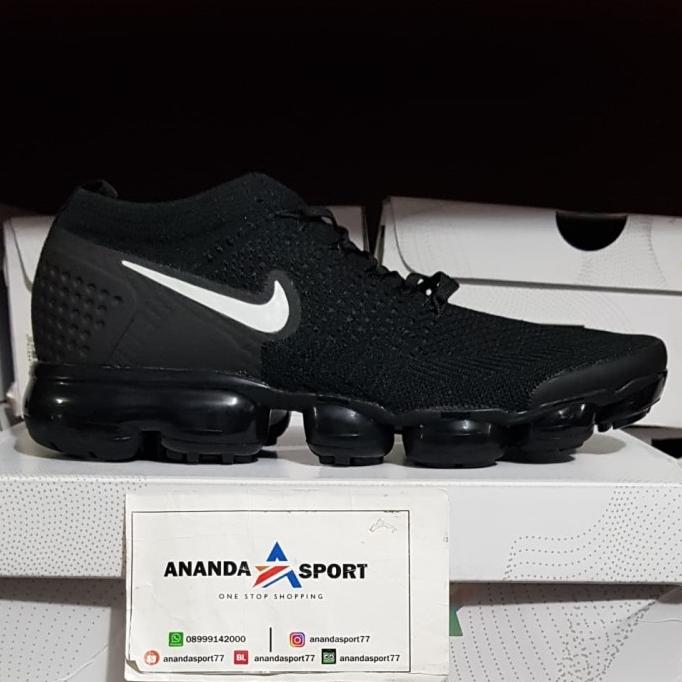 vapormax black nike